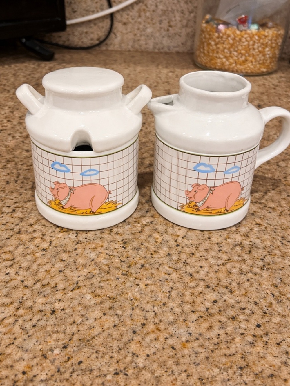 Vintage Farm Pig Ceramic Creamer & Sugar Bowl Set w/ Lid | Country Kitchen Decor